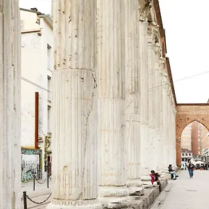 Prestige Boutique Homes - Colonne Di San Lorenzo Apartment Milan