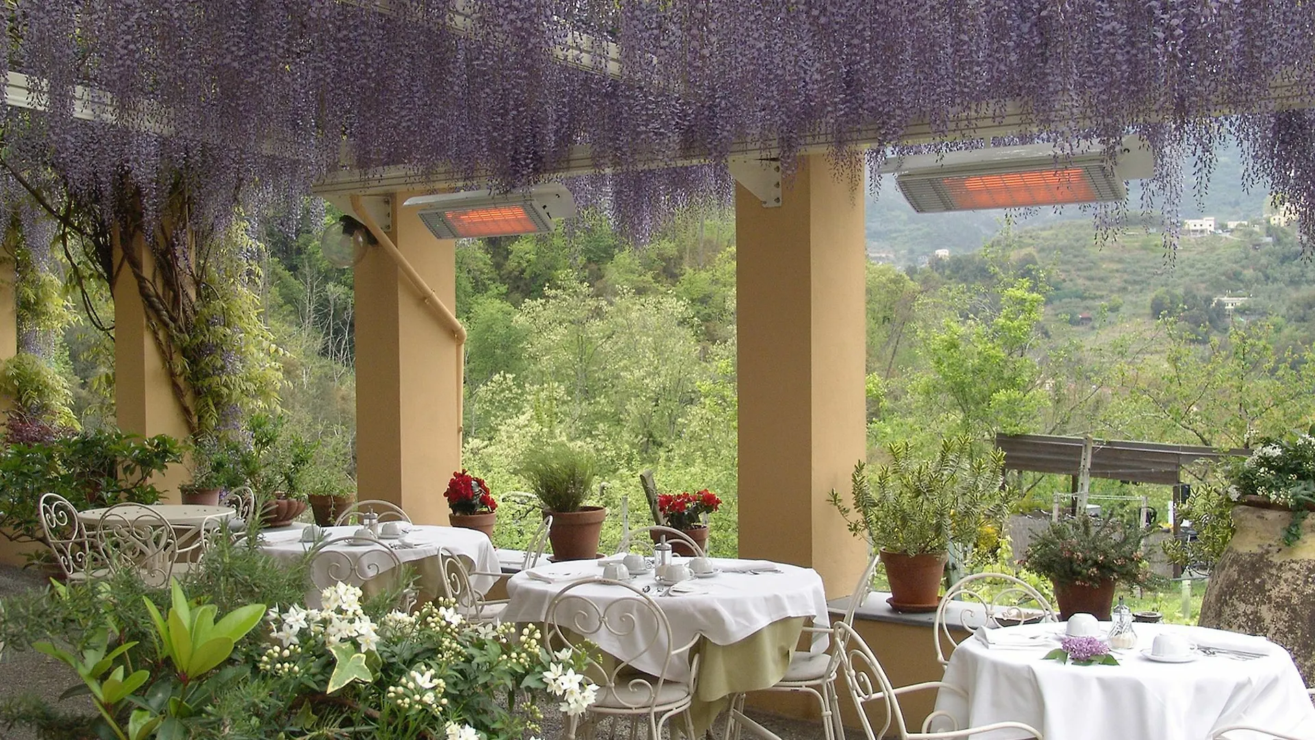 Villanova - Nature & Wellness Levanto 0*,